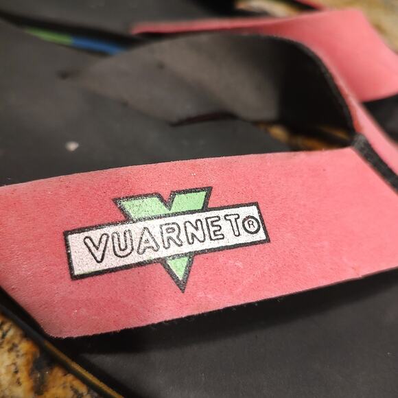Rare Vuarnet Men's Flip Flops Size 9.5 Black & Pink - ID: Vuarnet - Picture 3 of 9